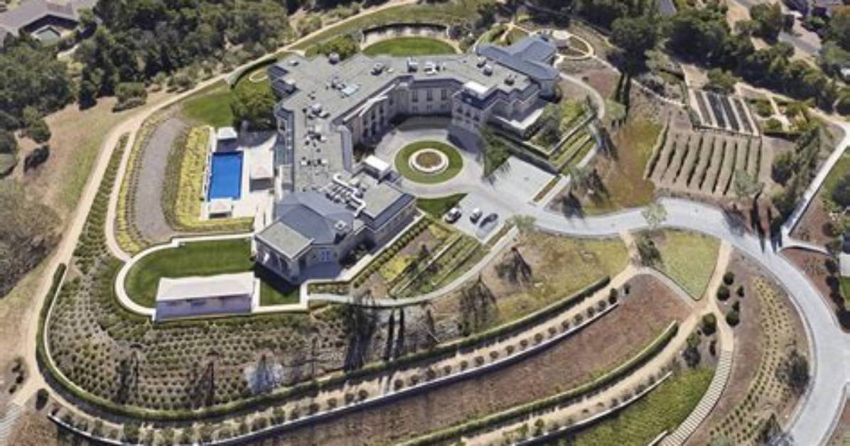 12 Most Expensive Houses Owned by Famous Footballers (Then and Now)