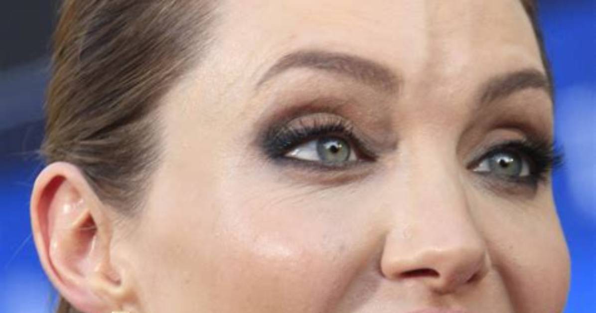 15 Celebrities Dubbed the Worst Kissers In