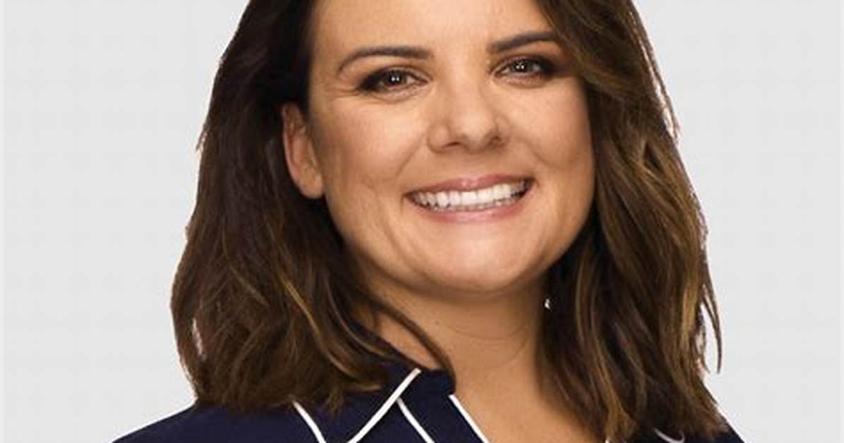 5 Details About Kelli Underwood S
