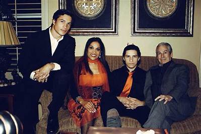 5 Facts About Rasheda Ali’s Son Nico Ali Walsh, a Pro Boxer