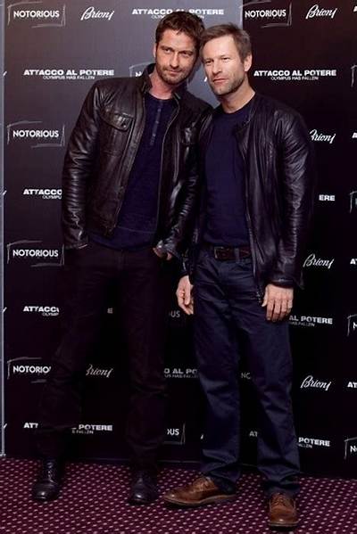 Aaron Eckhart Height: How Tall Is Aaron Eckhart?