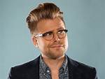 Adam Conover Height, Weight, Net Worth, Age, Birthday, Wikipedia, Who, Instagram, Biography