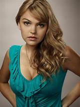 Aimee Teegarden – Biography, Facts & Life Story