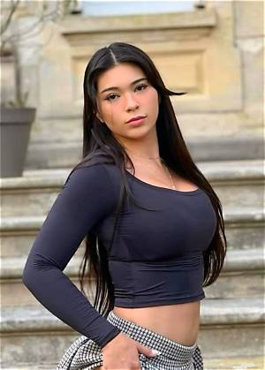 Aishah Sofey Onlyfans: a Comprehensive Look into Her Journey and Success