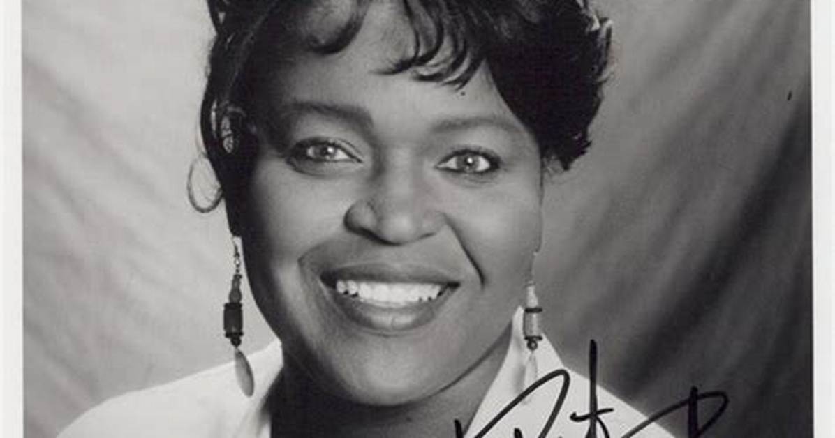 Alaina Reed Hall Net Worth