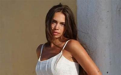Alessandra Pini Height, Weight, Net Worth, Age, Birthday, Wikipedia, Who, Nationality, Biography