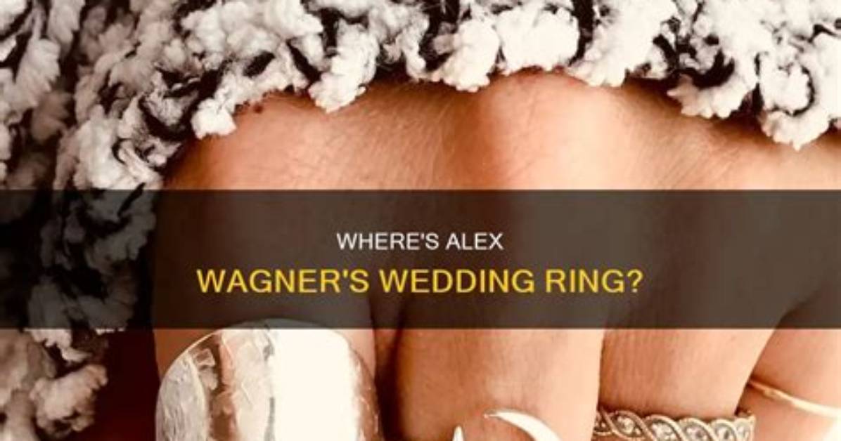 Alex Wagner S Mysterious Wedding Ring