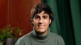 Alfonso Goizueta Wikipedia and Edad: How Old Is Planet Award Finalists?