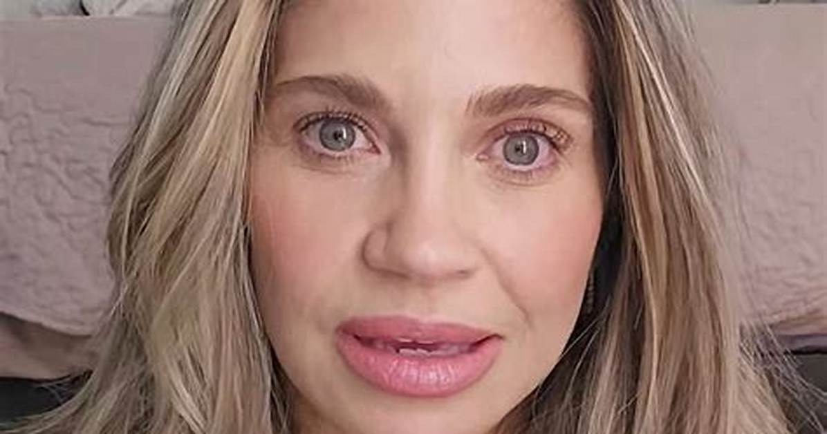 All the Details About Danielle Fishel S