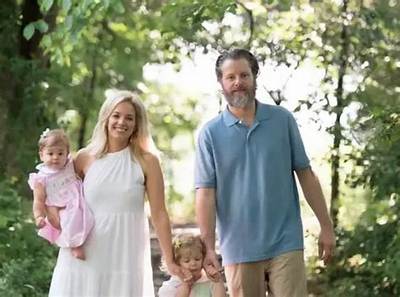 Ally Huff and Eddie Huff Death: Obituary, Cause of Death, Funeral
