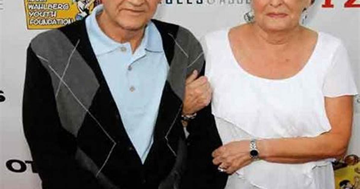 Alma Wahlberg Husband Net Worth