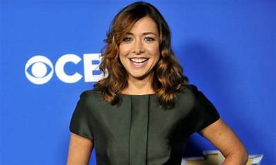 Alyson Hannigan Net Worth 2024