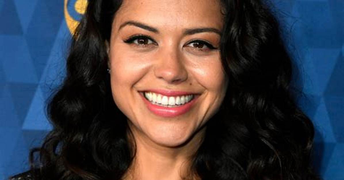 Alyssa Diaz Net