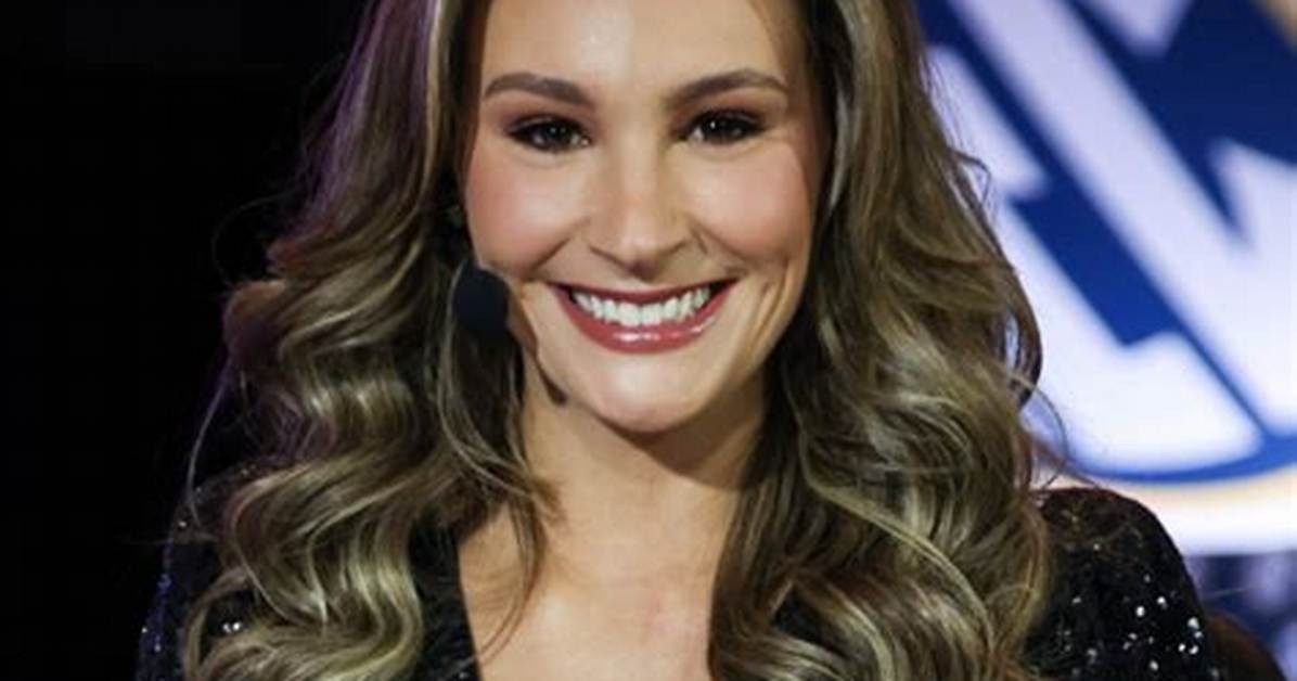 Alyssa Lang Bio Age Height