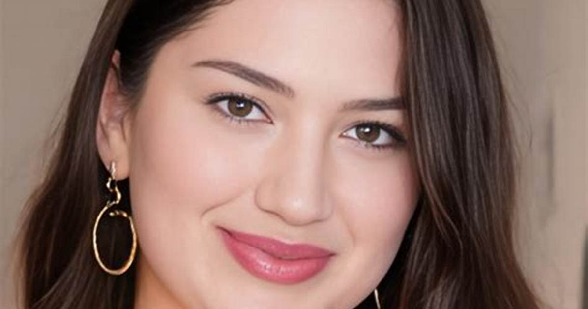 Alyx Star: Rising Star in the Music Industry and Beyond