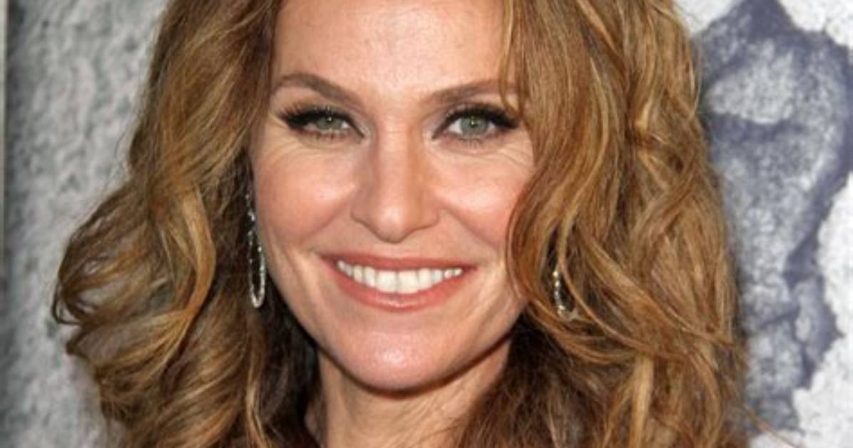 Amy Brenneman S Biography Fact Career Awards Net Worth