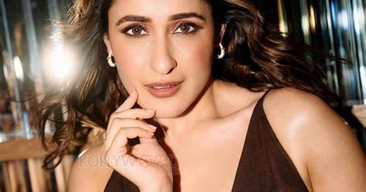 An Alluring Actress with A