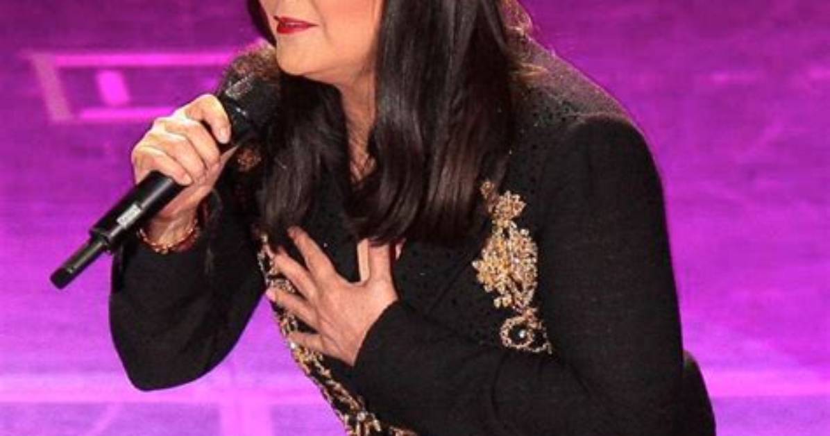 Ana Gabriel Biography Height Husband Net