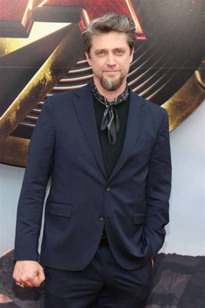 Andy Muschietti Height, Weight, Net Worth, Age, Birthday, Wikipedia, Who, Nationality, Biography