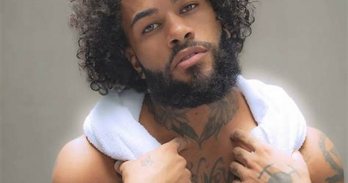 Andy Rodrigues Solo: a Rising Star in the Music Industry
