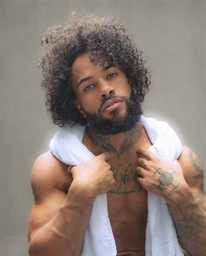 Andy Rodrigues Solo: a Rising Star in the Music Industry