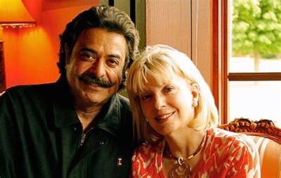 Ann Carlson Khan Height, Age, Who, Husband, Biography, Wiki, Net Worth