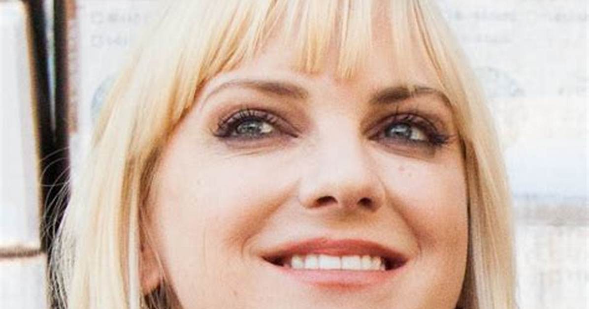 Anna Faris Net