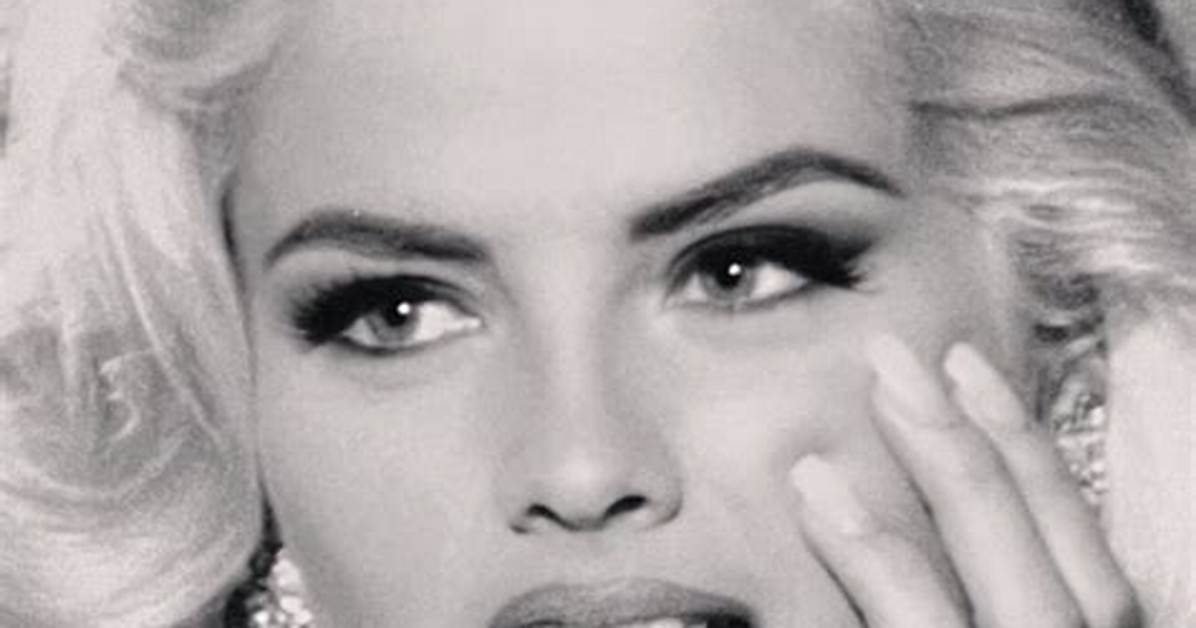 Anna Nicole Smith Exploring the Playboy Model S over the Top Life And