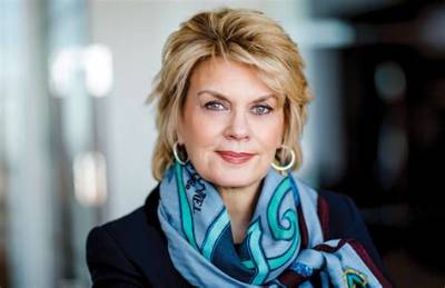 Anne Finucane Height, Weight, Net Worth, Age, Birthday, Wikipedia, Who, Instagram, Biography