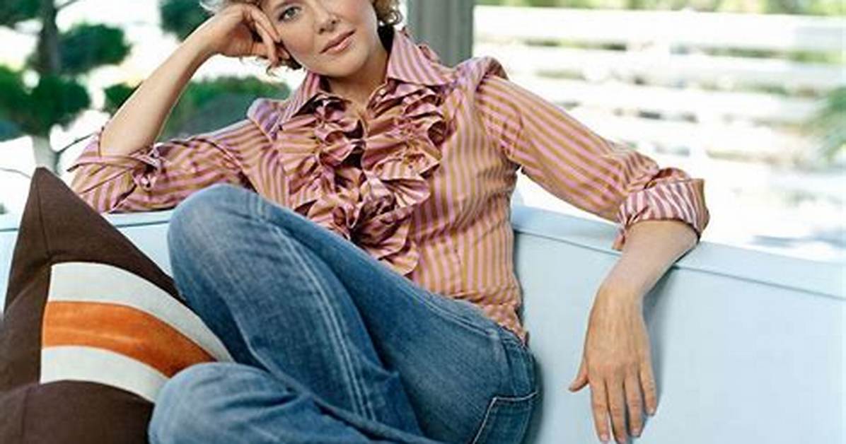Annette Bening Feet 2
