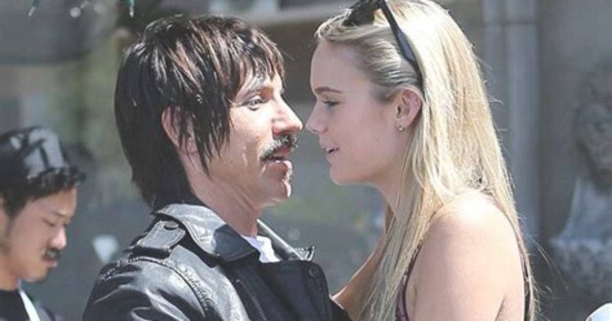 Anthony Kiedis S New Romance with 19 Year Old Girlfriend Turns