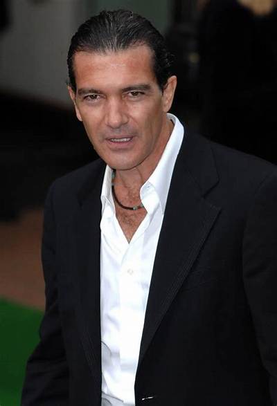 Antonio Banderas Height, Weight, Net Worth, Age, Birthday, Wikipedia, Who, Nationality, Biography