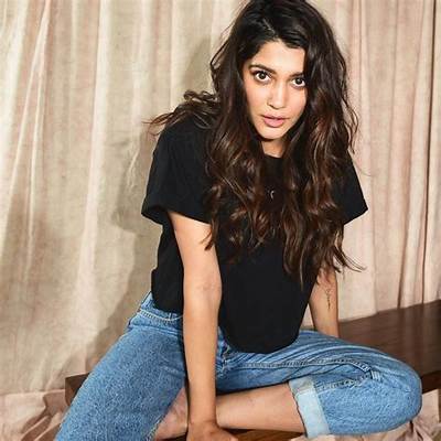 Anuja Joshi: a Rising Star in the World of Entertainment