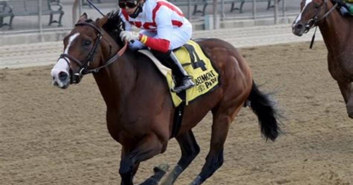 Are Any Horse Races Run Clockwise?