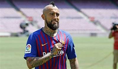 Arturo Vidal Net Worth