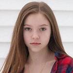 Asha Zapf (Instagram Star) Biography, Age, Parents, Sister, Boyfriend, Youtube and Net Worth.