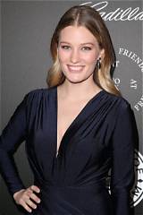 Ashley Hinshaw Movies and Tv Shows, Gossip Girl, Chicago Med, Age, Measurements, Wedding
