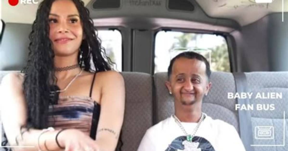 Baby Alien Fan Bus Ari: Unveiling the Phenomenon