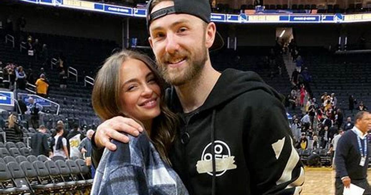Barclay Goodrow and Wife Madison Goodrow