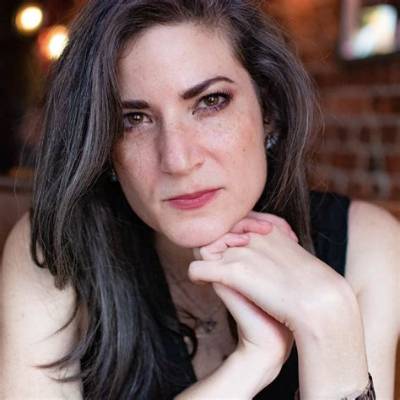 Batya Ungar-Sargon: the Fascinating Life of a Prominent Figure and Her Husband