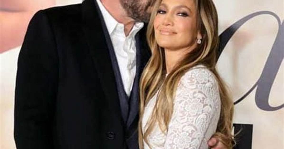 Ben Affleck Protects Jennifer Lopez, Pushes Back Overzealous Fan Who Forcefully Wanted Selfie with Singer