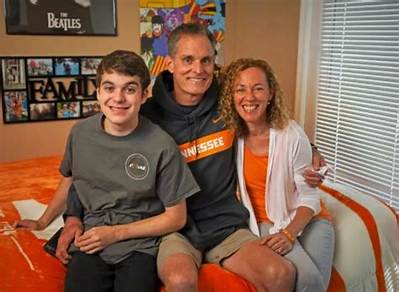 Ben Kredich Parents: Father Matt and Mother Kim Kredich