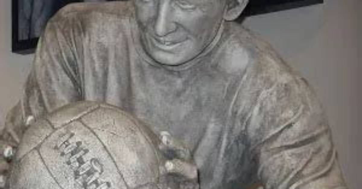 Bernhard Trautmann: the Legendary Goalkeeper's Remarkable Story