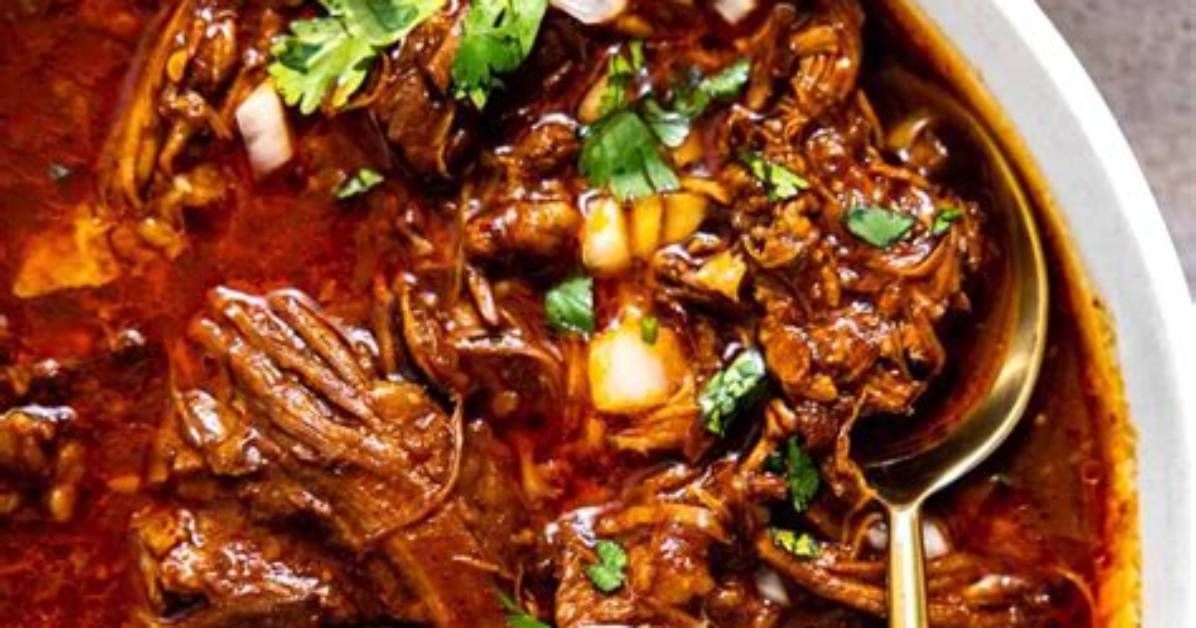 Best Birria De Res Recipe: Authentic & Easy!