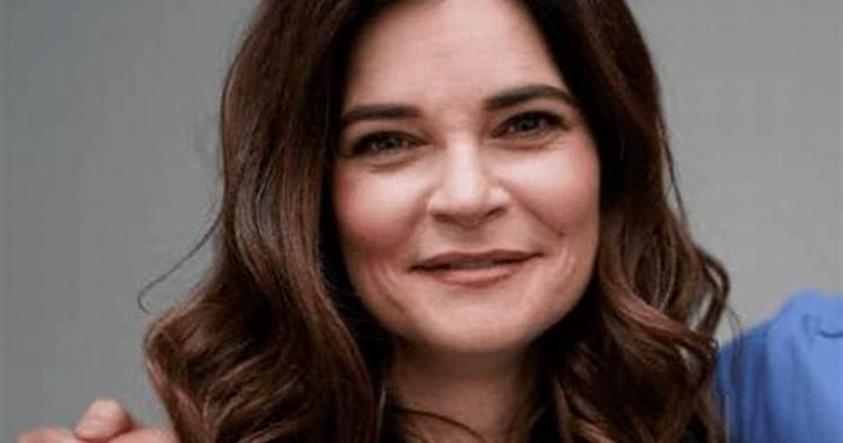Betsy Brandt Bio Wiki Age Husband Movies and Tv Shows and Net