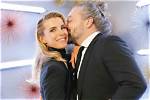 Betty Gilpin Husband Cosmo Pfeifer: an in-Depth Exploration