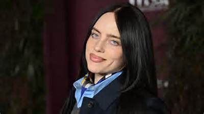 Billie Eilish – Is She Gay? Wiki, Net Worth, Boyfriend, Body, Height, Dating