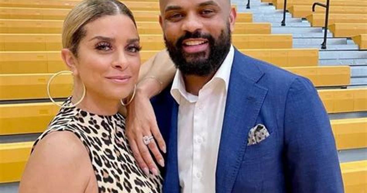 Biography Who Is Robyn Dixon Husband?