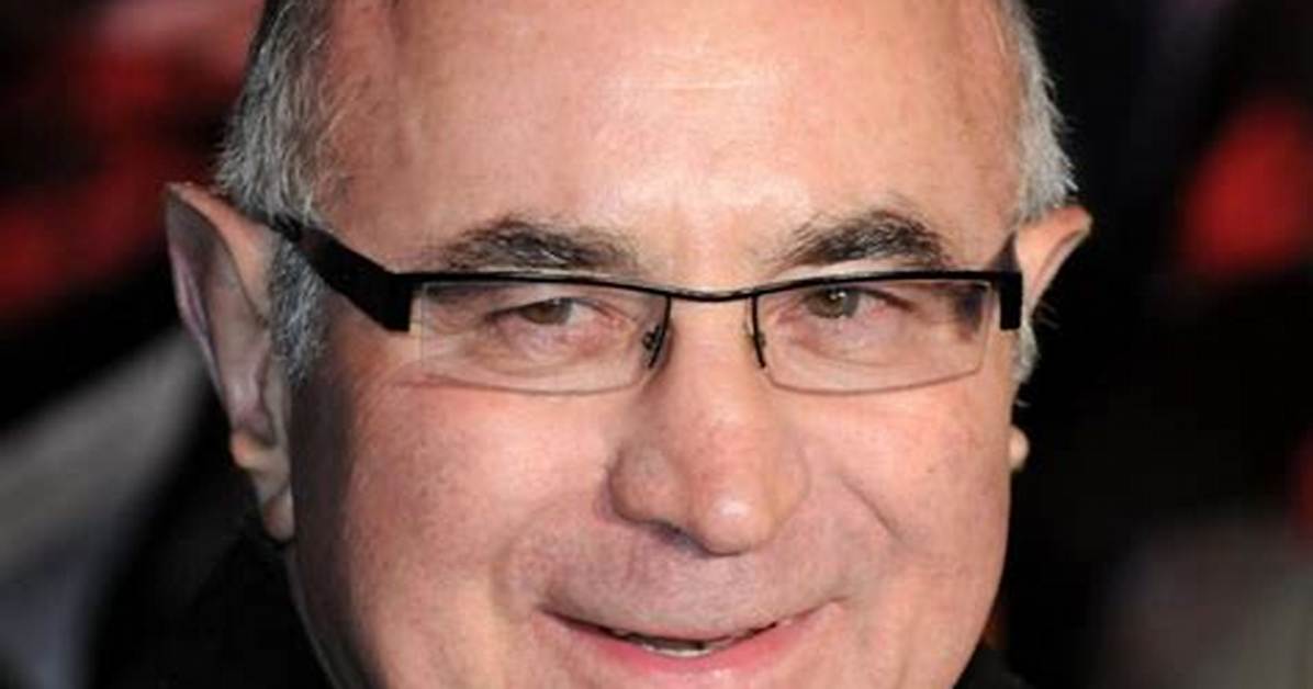 Bob Hoskins Net Worth