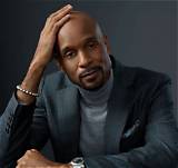 Bomani Jones Bio, Age, Height, Wife, Podcast, Espn, the Right Time, Caucasian, Salary and Net Worth
